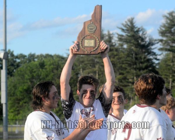 Late run lifts Derryfield boys lacrosse past Portsmouth to third-straight D2 championship
