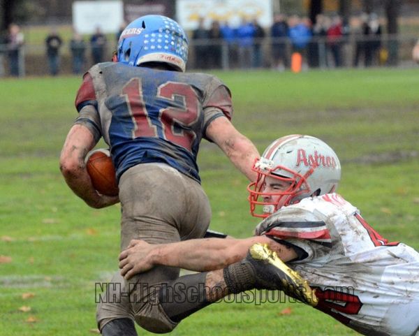 Big defensive plays by MacInnis proved to be the difference for Pinkerton football