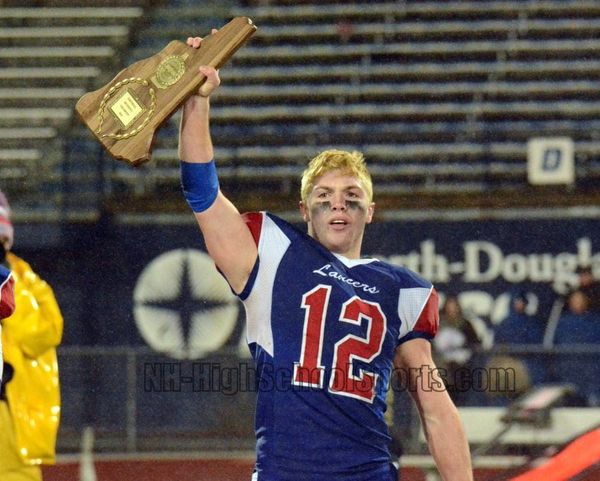 Londonderry football outlasts Exeter to win first D1 championship in 21 years