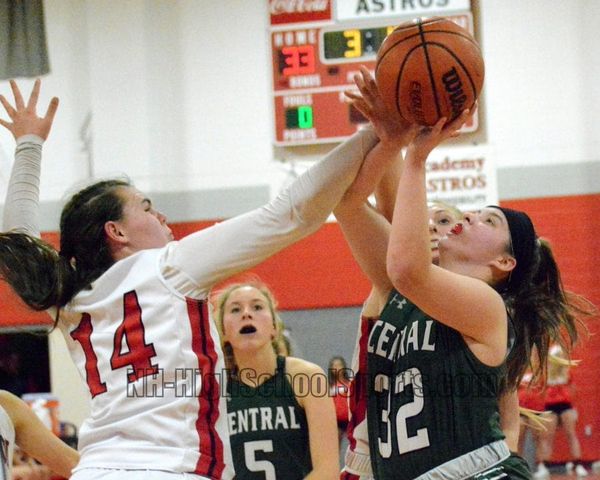 Manchester Central starts fast, finishes strong in win over Pinkerton (video)