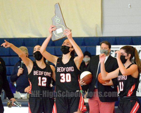 Bedford girls basketball storms past Bishop Guertin to win D1 championship