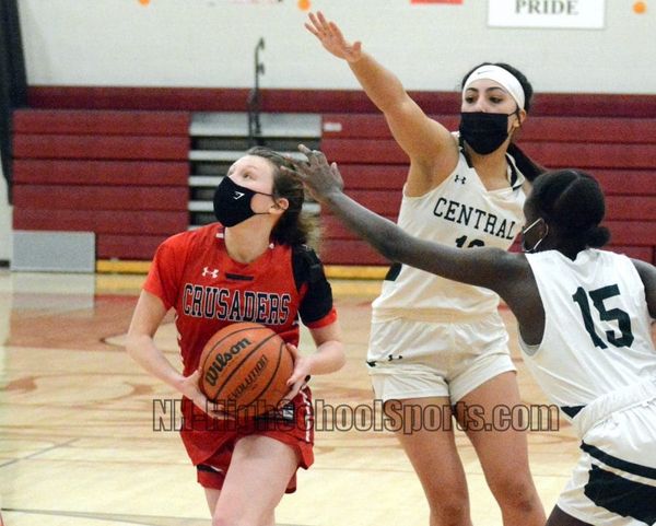 Manchester Memorial girls basketball stays alive with comeback win over Manchester Central in OT (video)