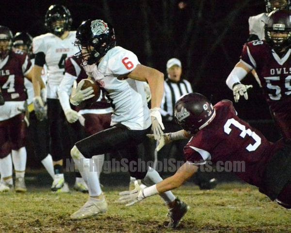 Bedford football continues playoff run with win over Timberlane in D1 semifinals (video)