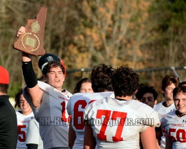 Campbell football dominates possession to beat Trinity in D3 championship game (video)