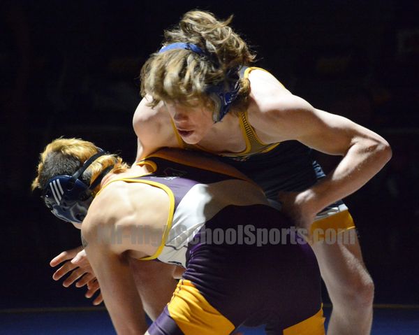 The Season (22-23): Bow Wrestling, Episode 10