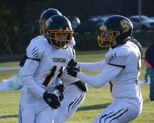 The Season (2023): Souhegan Football, Episode 13