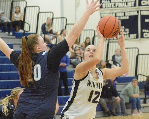 Windham girls basketball pulls away in the 4th quarter to beat Nashua North (video)
