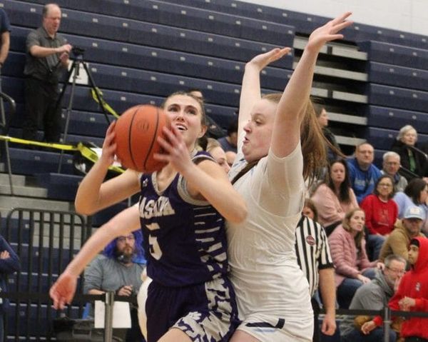 Nashua South girls basketball starts fast to take win over Nashua North