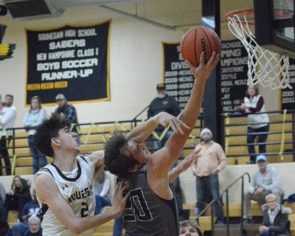 Merrimack Valley boys basketball puts an end to Souhegan’s win streak (video)