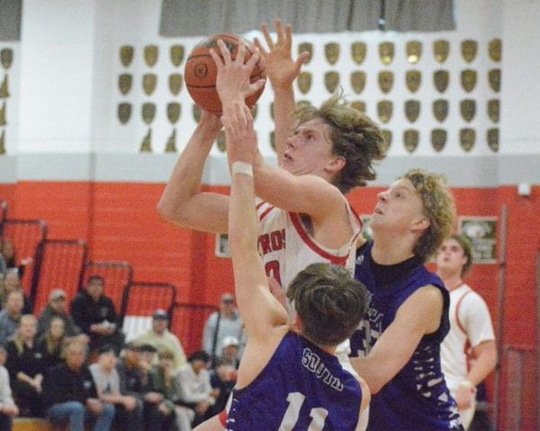 Pinkerton boys basketball moves on to D1 semis with win over Nashua South (video)