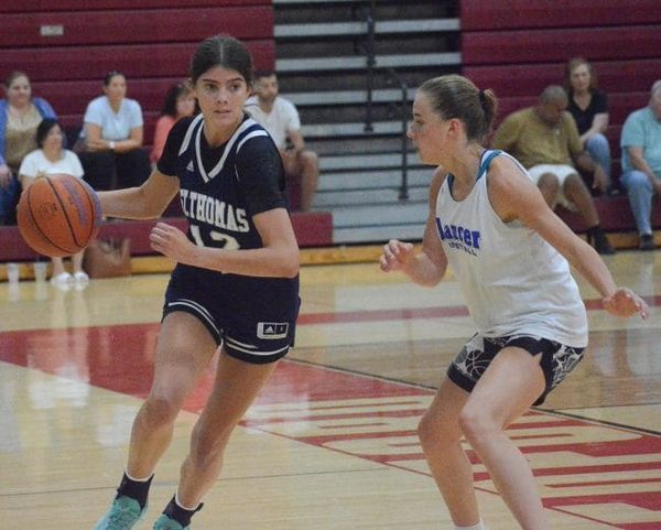 Girls basketball teams meet at Bedford for Battle For New England (video)