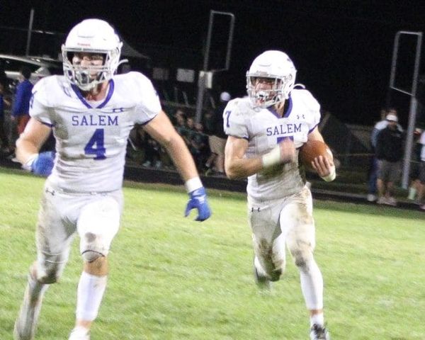 Todisco helps Salem football get back to business in win against Dover