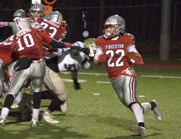 Pinkerton football outlasts Windham to return to D1 semifinals