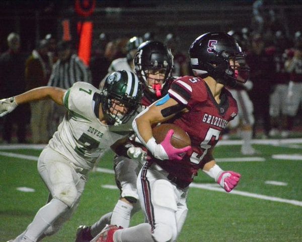 Goffstown football wraps up season with win against Dover (video)