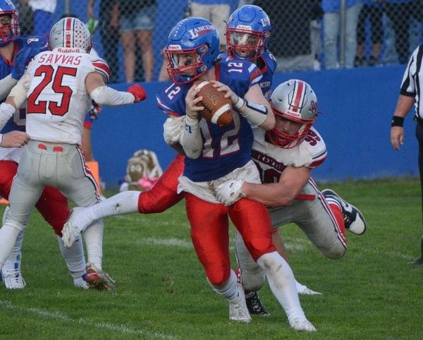 Londonderry football making title-game appearance for 4th year in a row