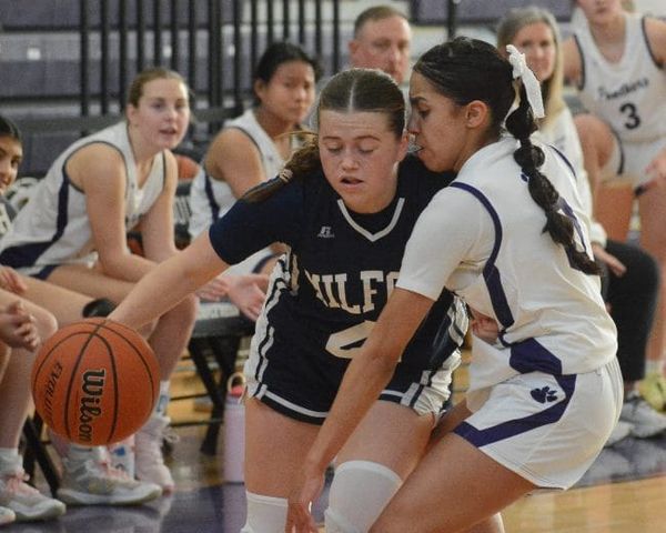 Milford, Alvirne girls to face off in Nashua Holiday Tournament finale