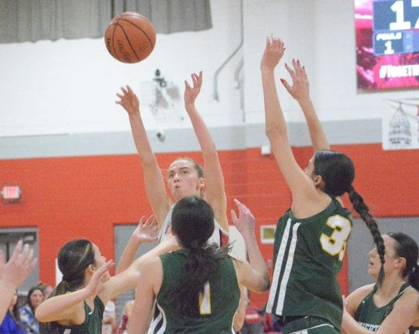 Pinkerton girls basketball overcomes slow start to beat Bishop Guertin (video)