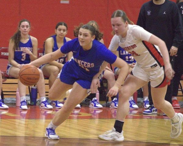 Londonderry girls basketball pulls away in 4th to beat Pinkerton