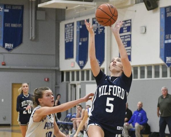 Milford girls basketball hangs on to pick up rare win at Pelham (video)