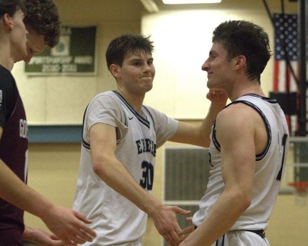 McNeff, Greco lift Exeter boys basketball past Goffstown, on to D1 quarterfinal