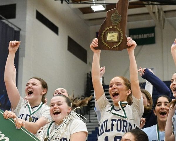 Milford girls basketball defeats Oyster River in D2 final to win 1st championship since 1979 (video)
