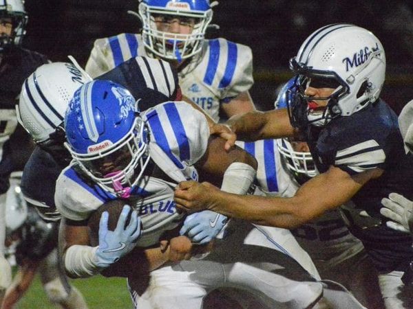 Manchester West football controls field to get win over Milford
