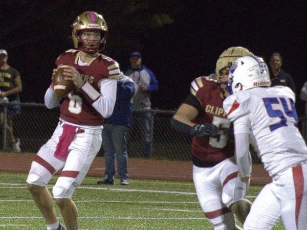 Portsmouth-Oyster River football ends skid with win over Winnacunnet