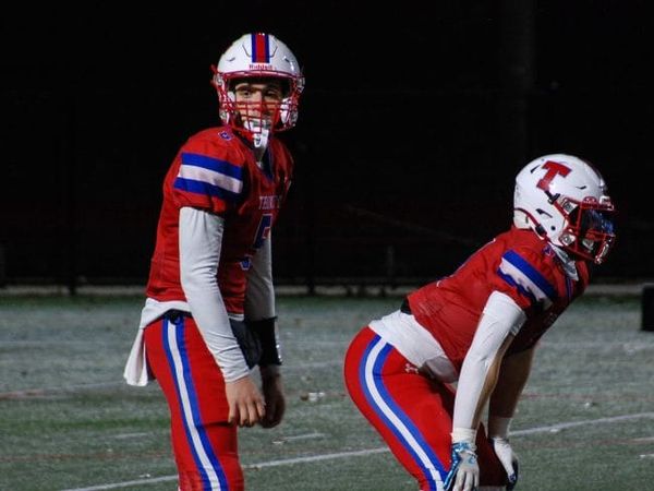 Service leads Trinity’s 2nd-half comeback to beat Hanover in D2 football playoffs