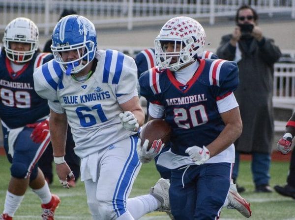 Manchester Memorial rolls to win over Manchester West in 43rd Turkey Bowl (video)