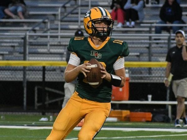 Semifinalists for Yukica Football Player of the Year Award announced