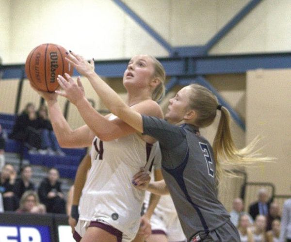 Dufoe, Derryfield girls basketball hold off Merrimack Valley in D2 semifinals