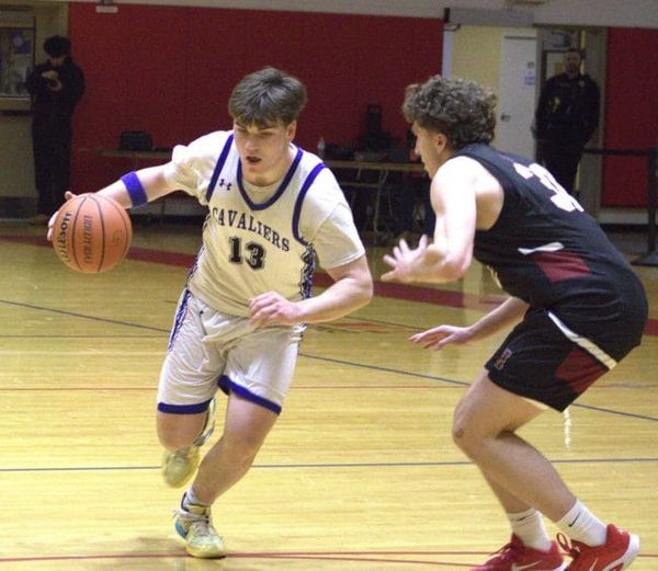 Hollis Brookline boys basketball grinds out win over Hanover to reach D2 final