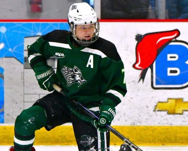 Libby reaches 100-point milestone for Knightwolves girls ice hockey, but ready for more