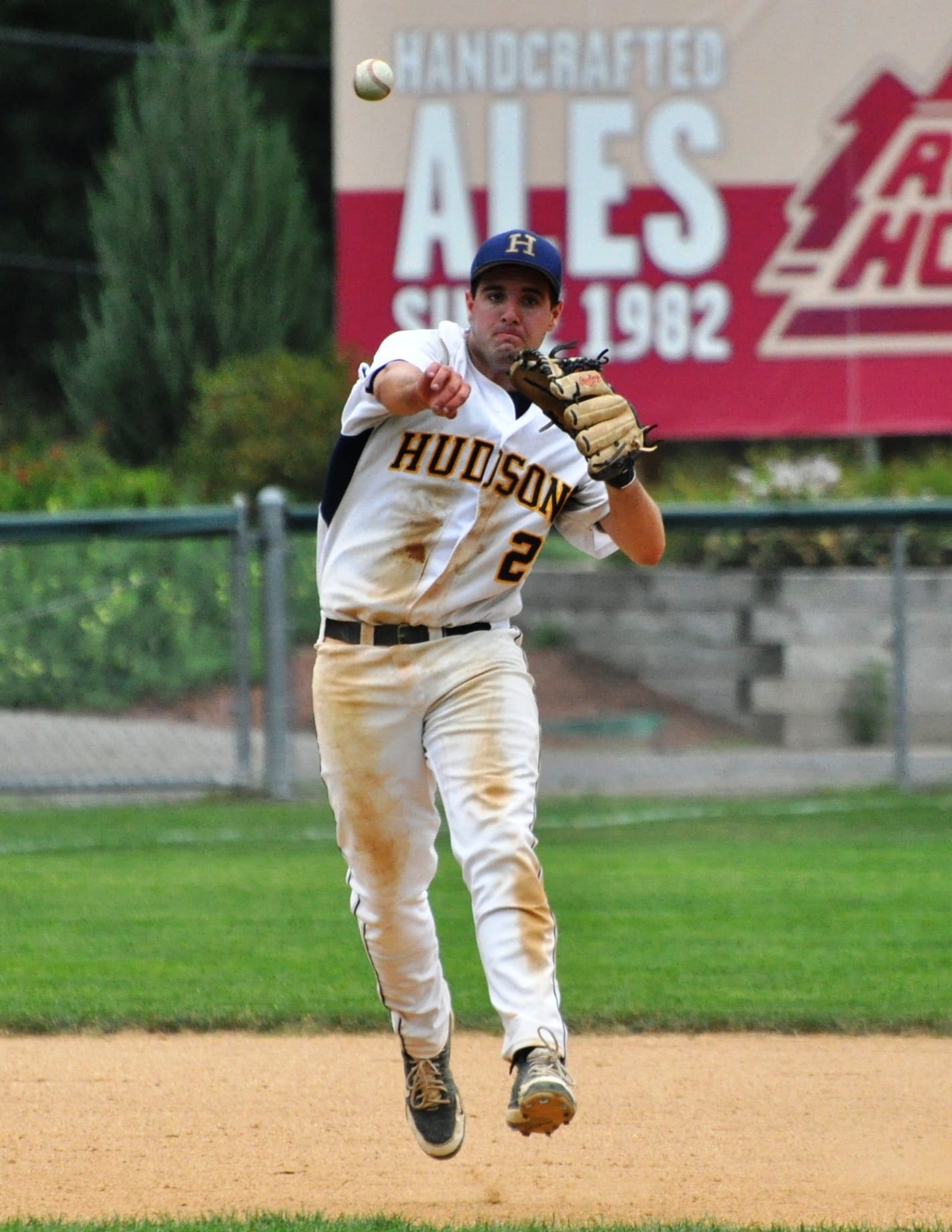 HudExet0723 HudBratton2