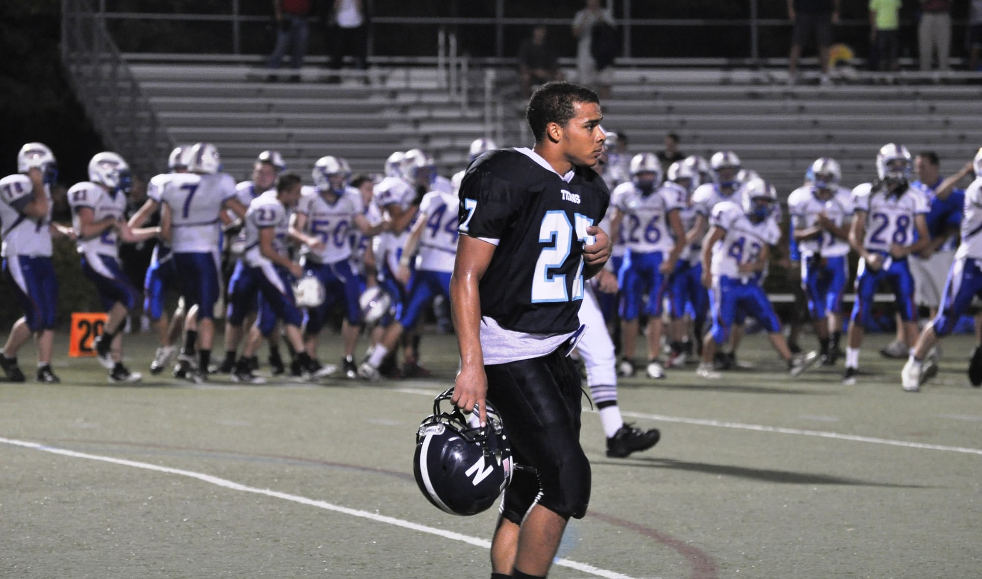 Northfball0903 NNGathright2
