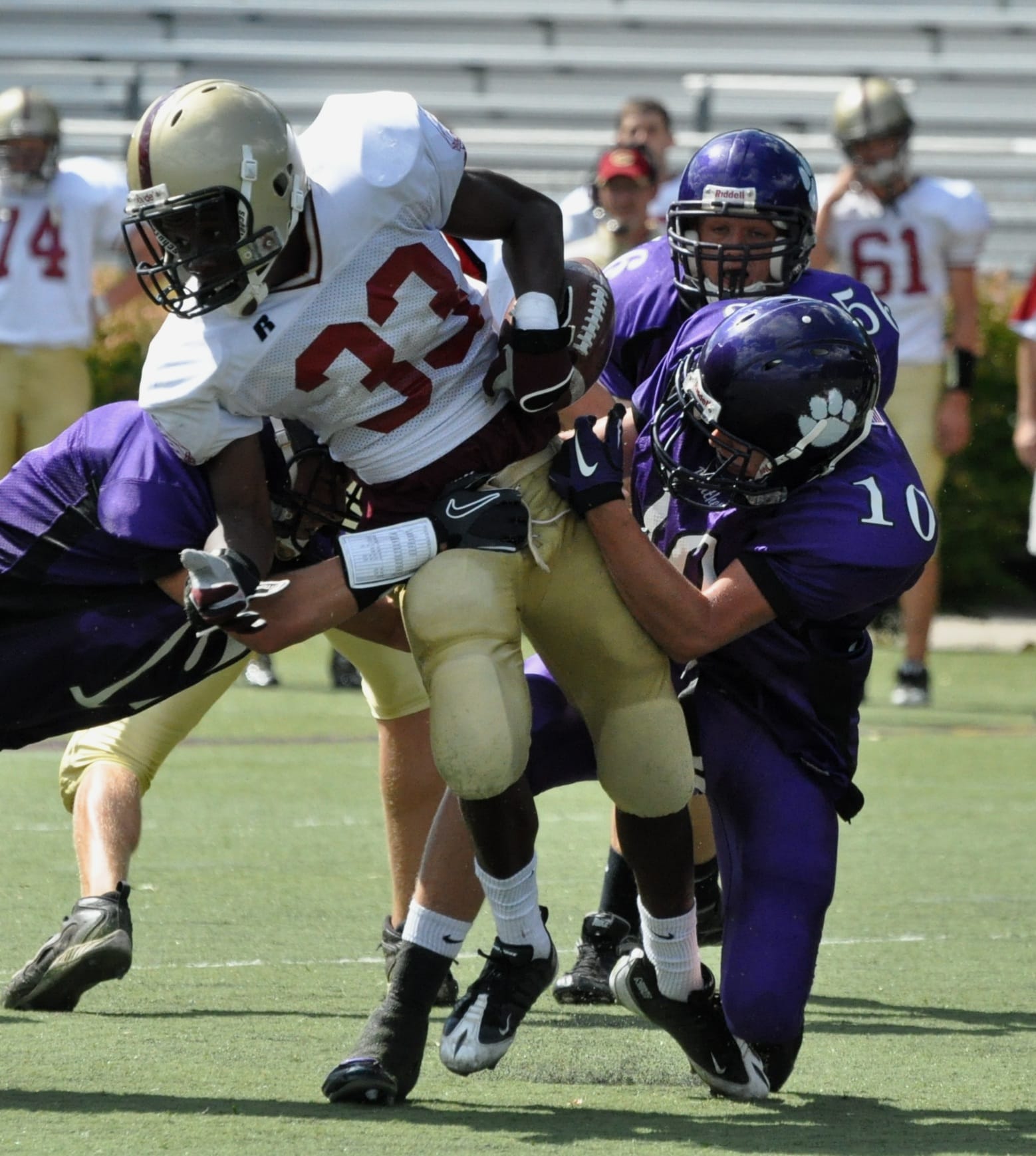 SouthFball0904 NSfumble1