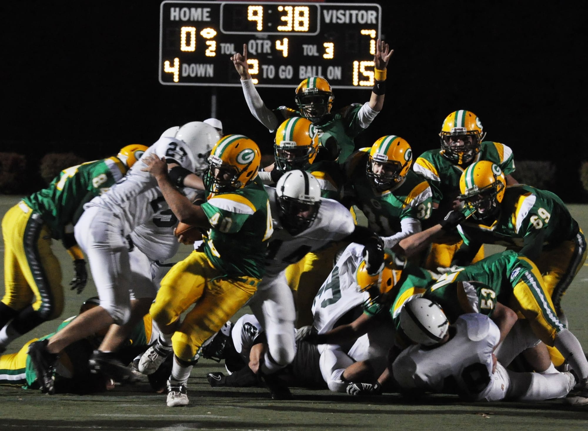 BGfball1009 BGoffesne1