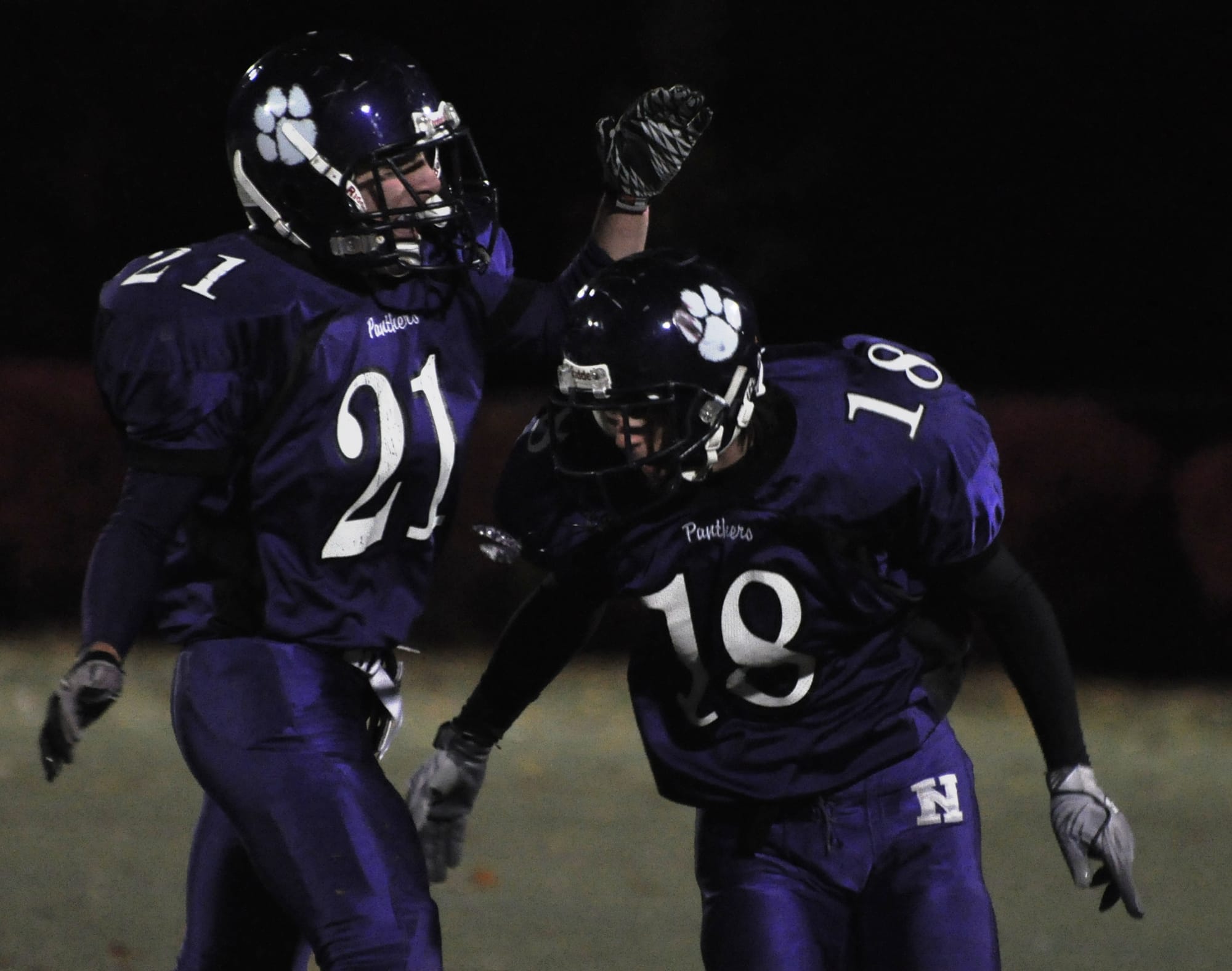 SouthFball1022 NS21&18