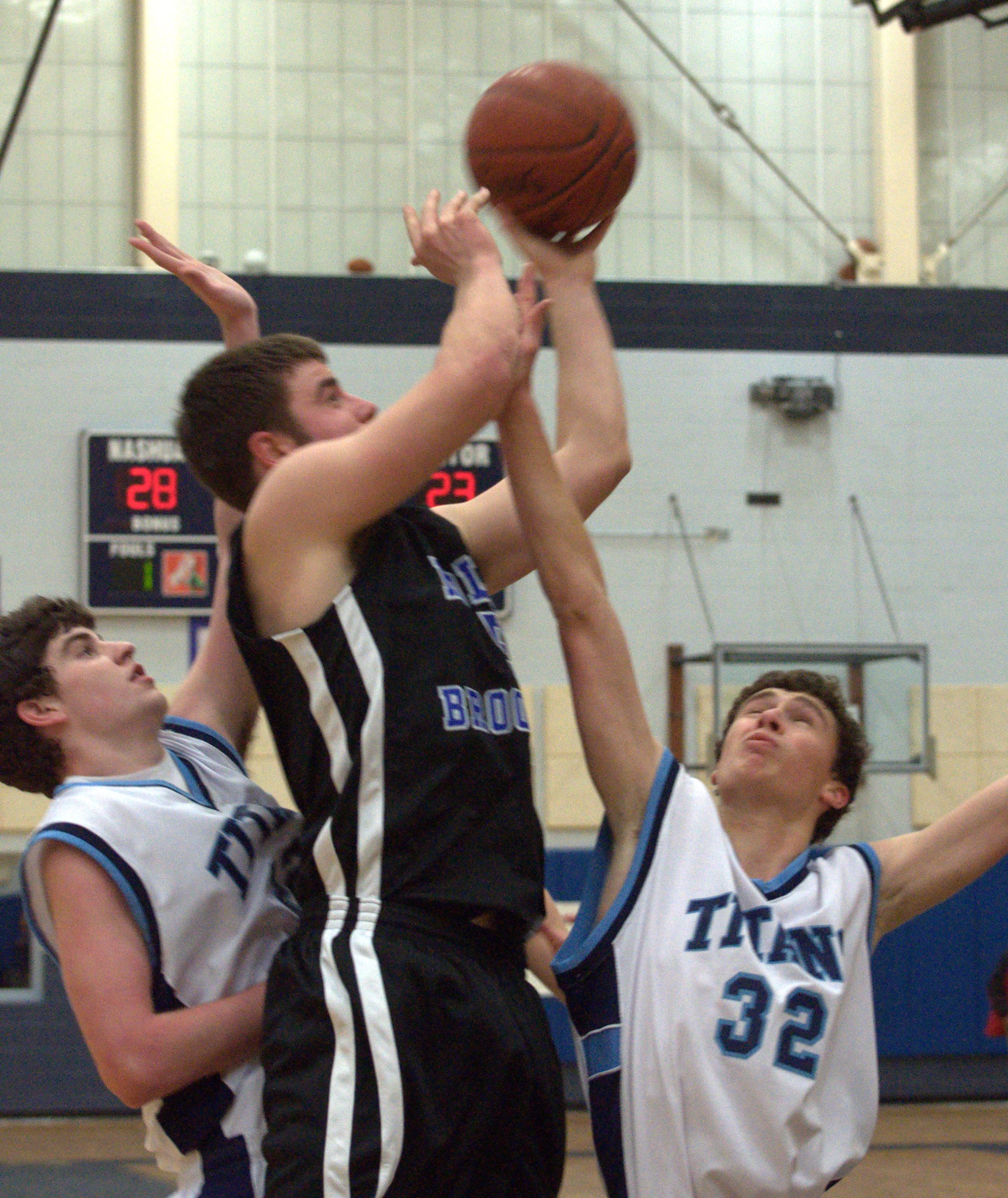 HBNorthBball1229 H5&N32