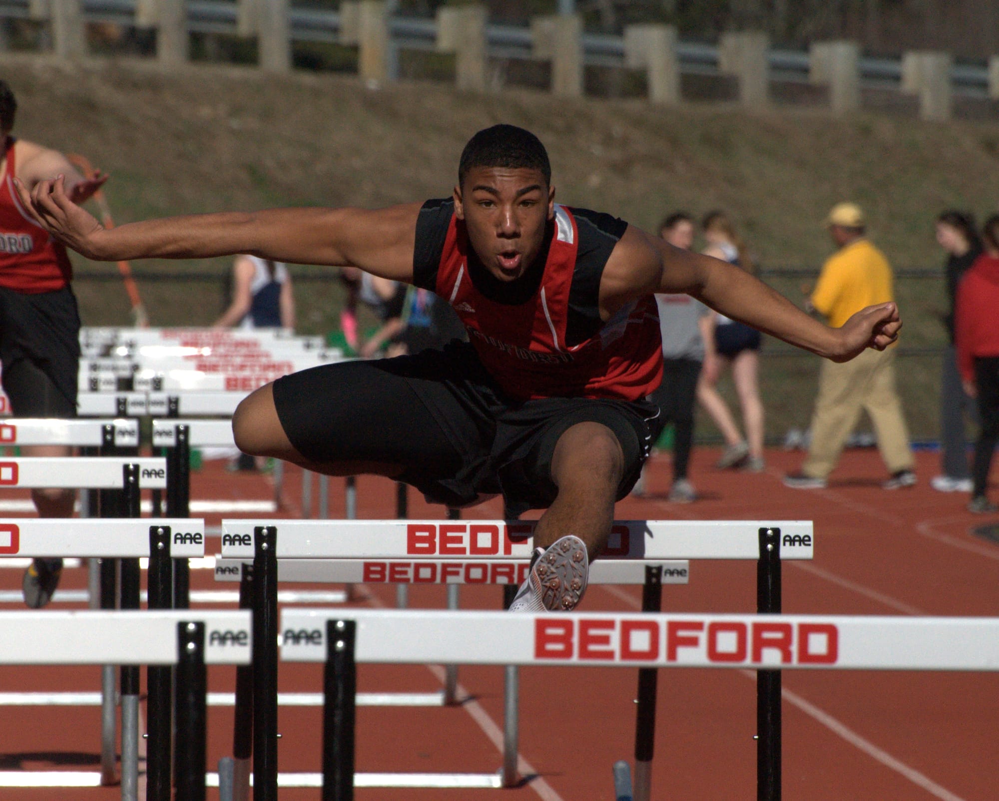 MHSBHStrack0407 BHSboyshurdles1