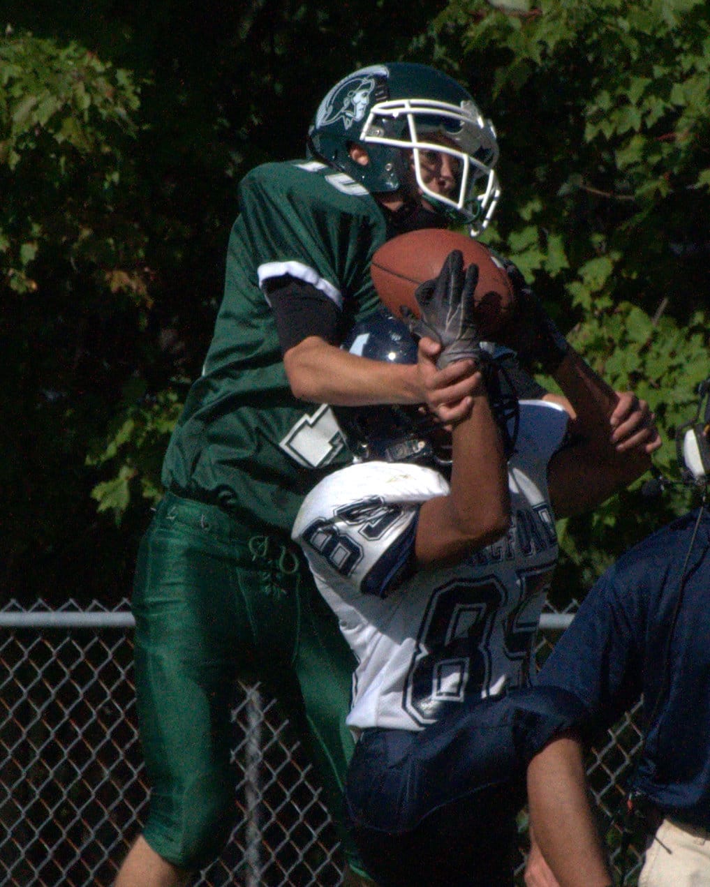 MHSfball0910 M85-3