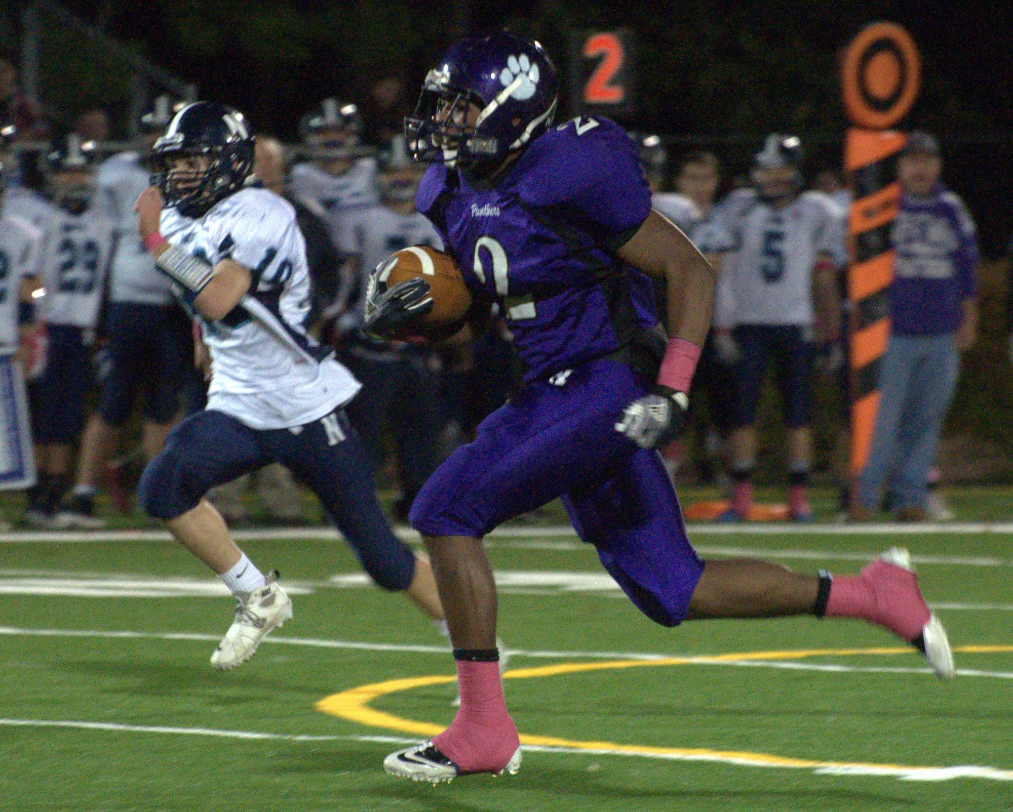 NorthSouthfball1006 S2-1