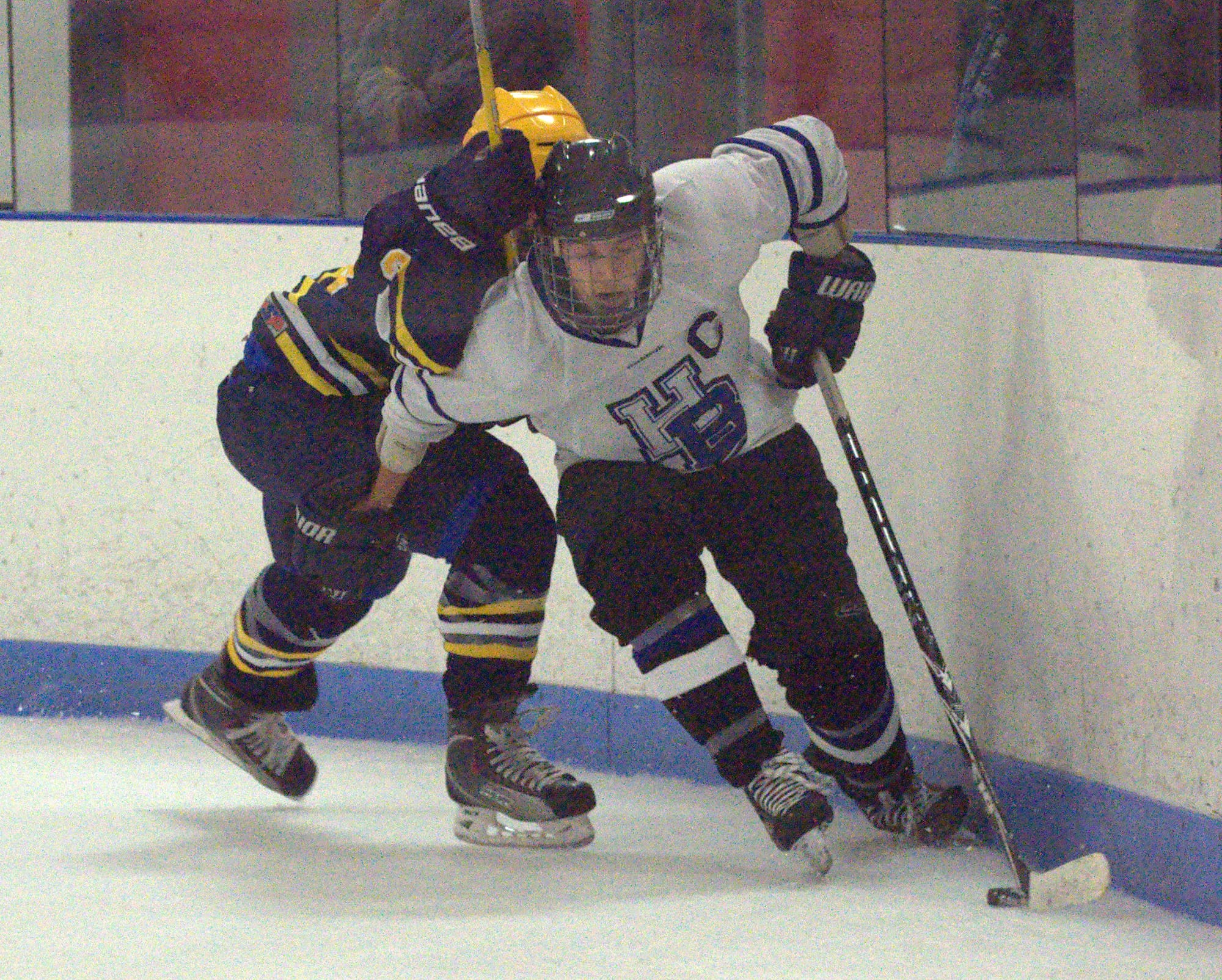 HBhockey1214 HB5-2