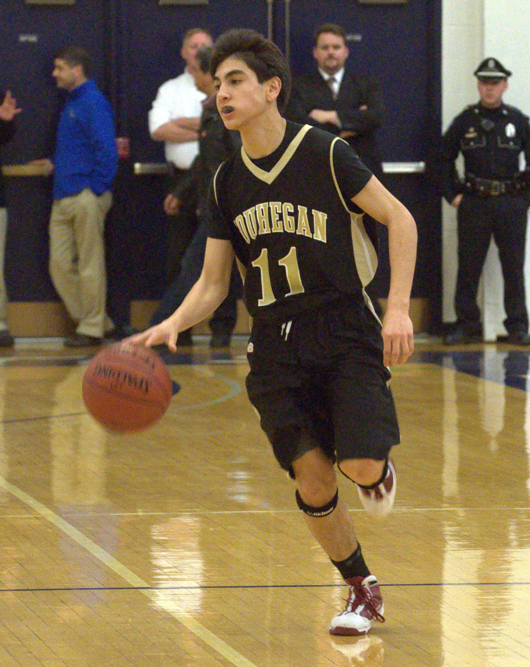 SHSbball0316-2 SHS11-1