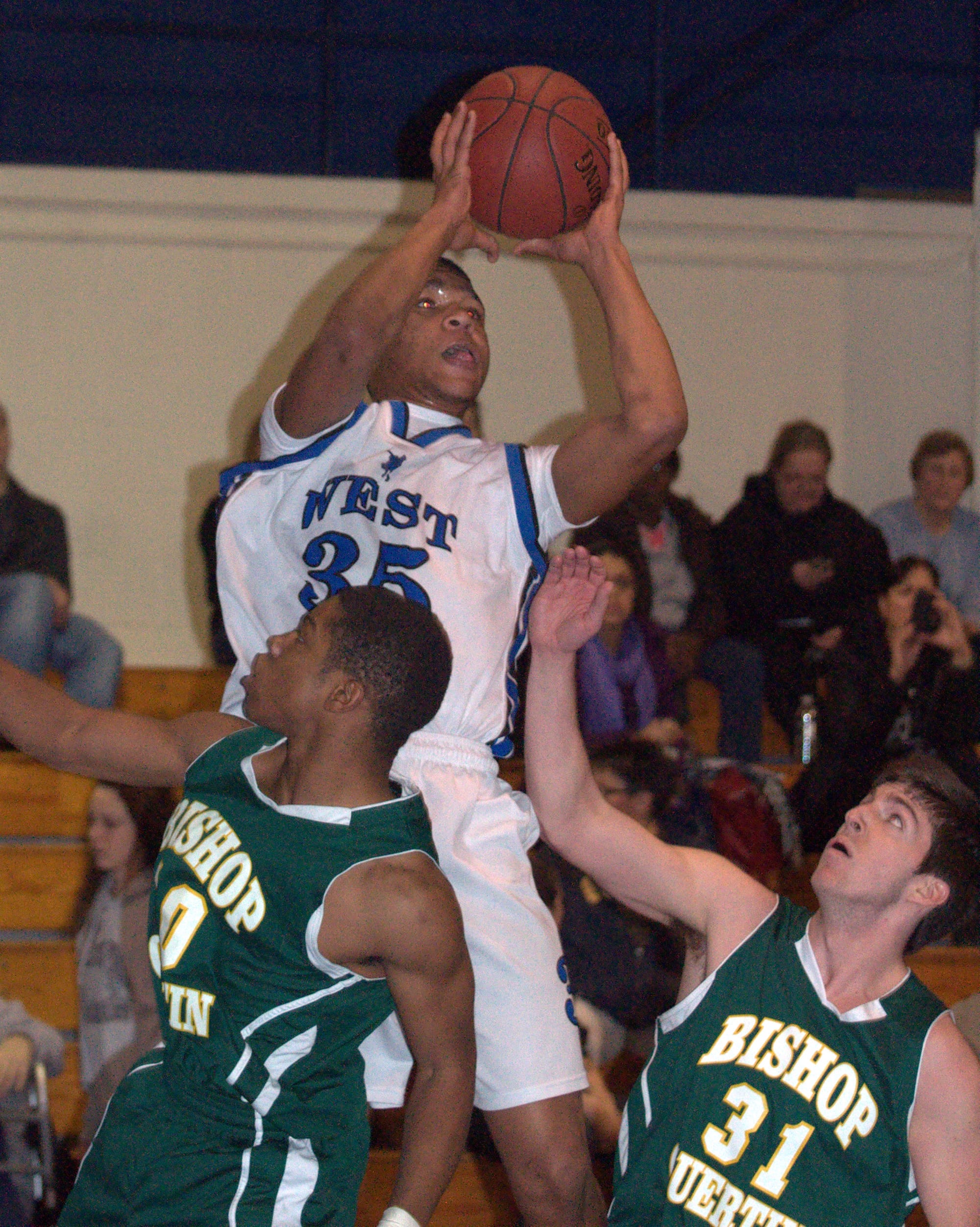 BGbball0109 W35-1