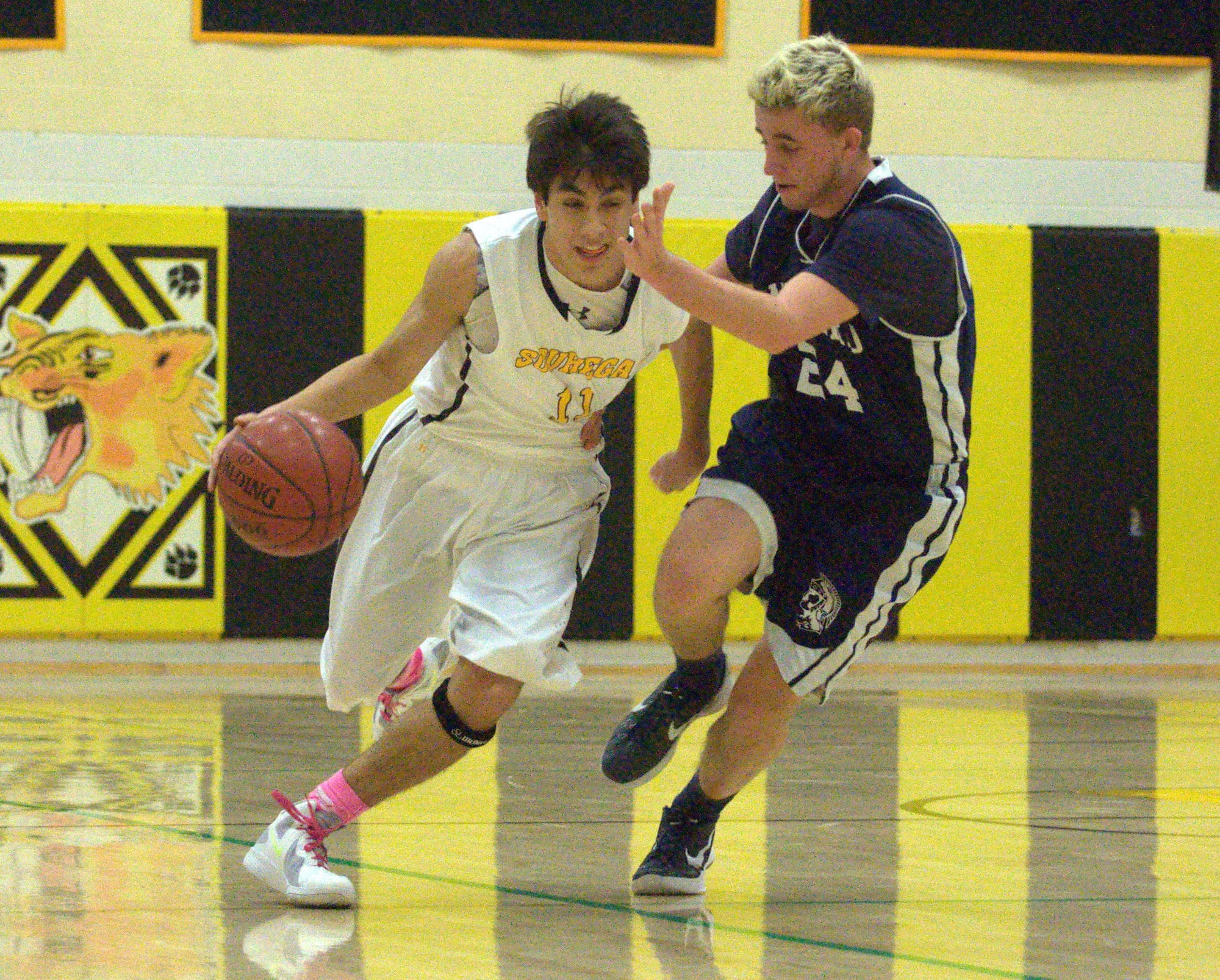MHSSHSbball0103 M24S11