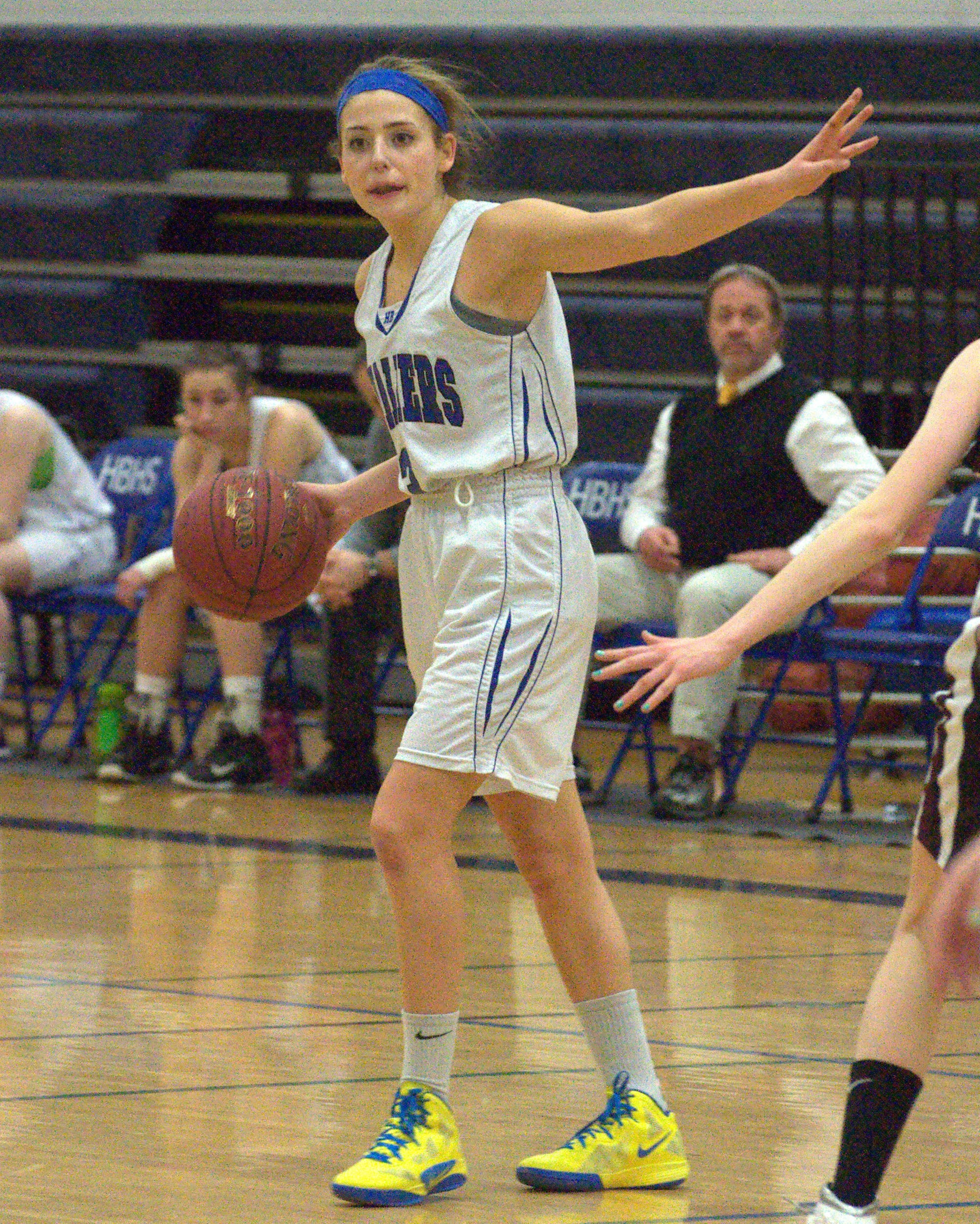 HBgbball020812 H3-3