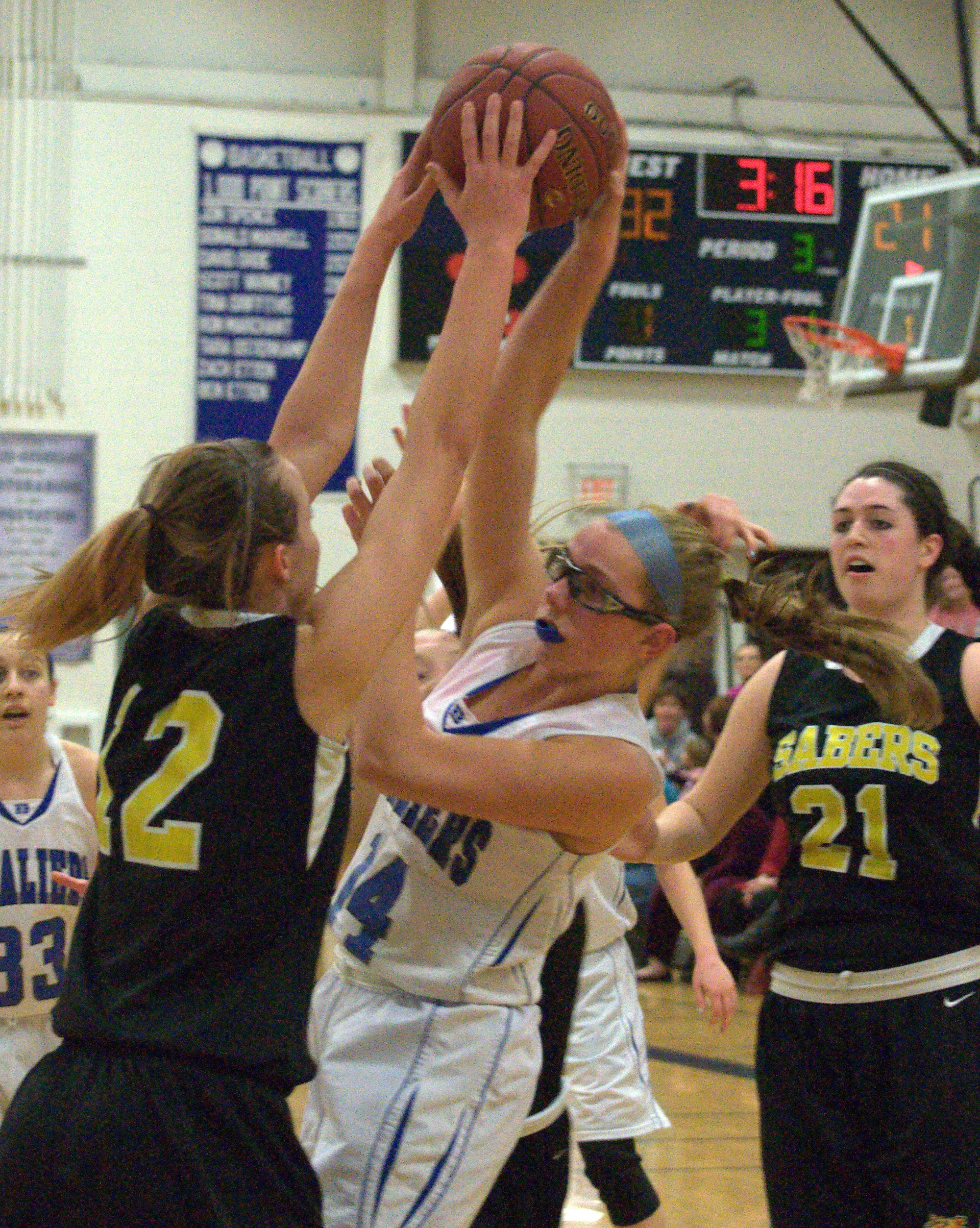 SHShbgbball022112 H14-2
