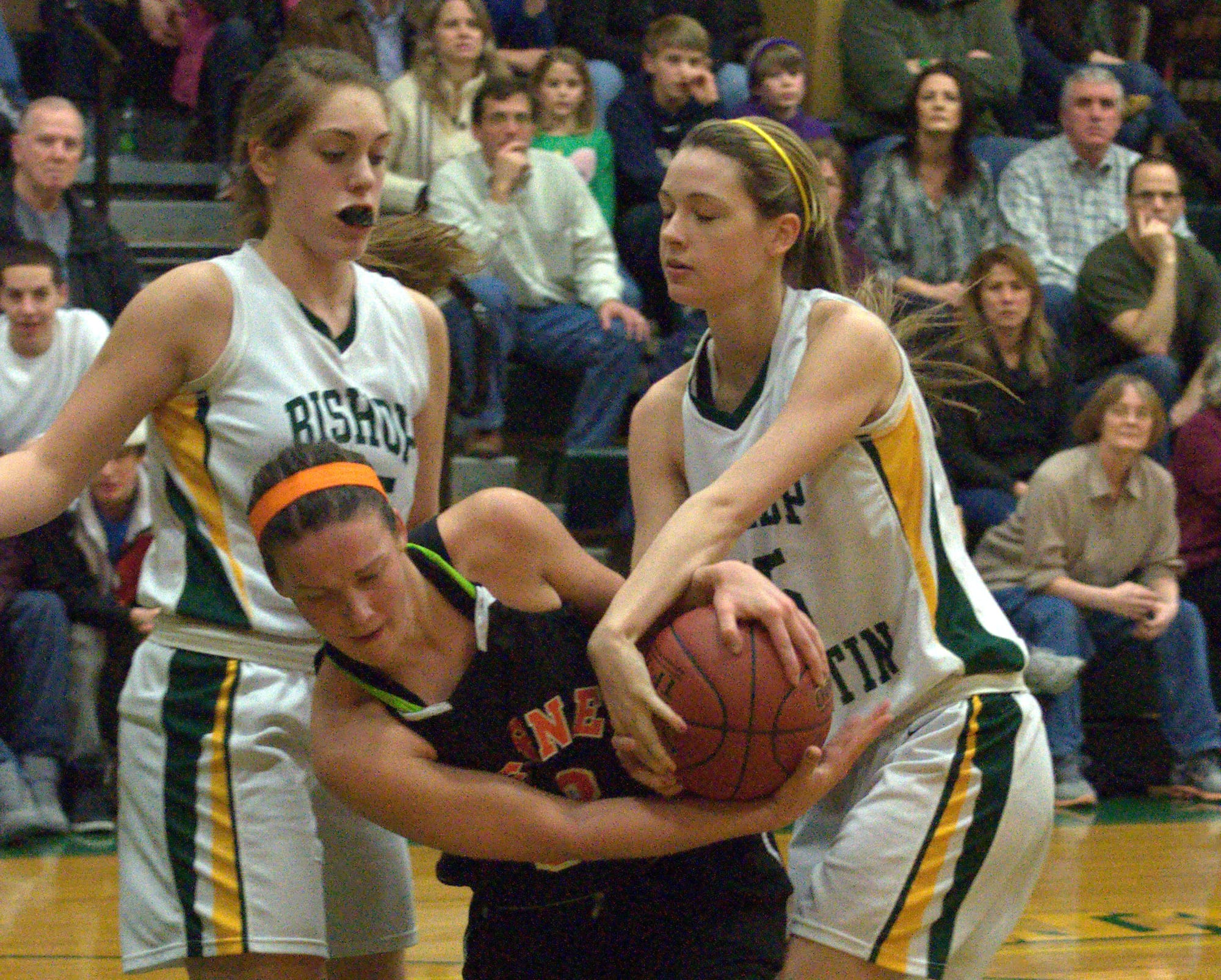 BGbball030312 B15-1