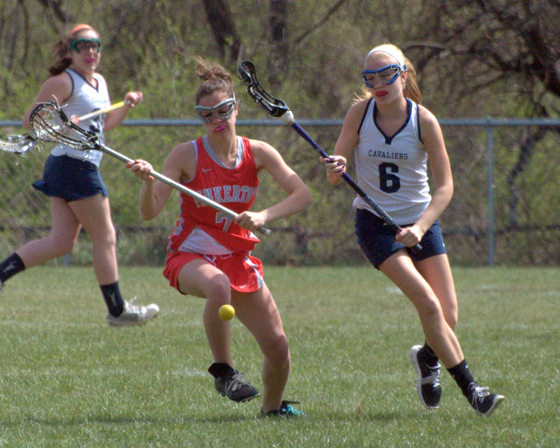 PAHBglax041412 P7H6
